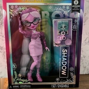 Shadow High Lavender Lynn - Purple Fashion Doll new